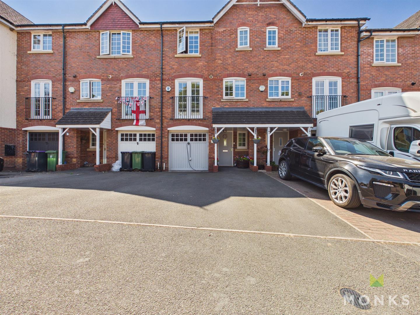 56 The Chestnuts, Shrewsbury, SY5 6JH For Sale